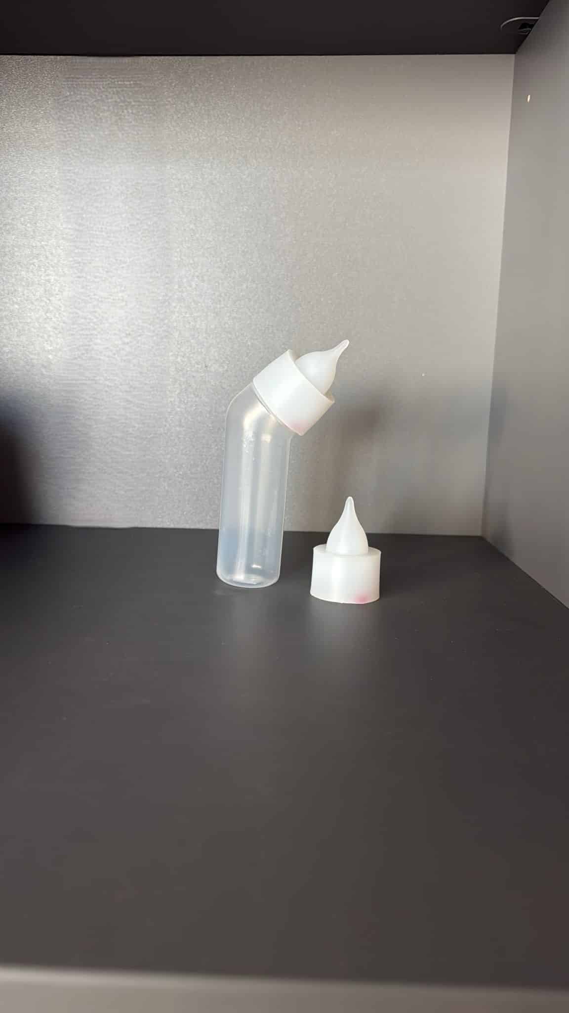 Anatomical Bottle + 2 Silicone Nipples